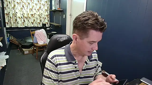 tilobinder online show from April 5, 2026, 2:25 pm