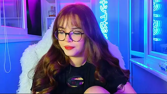 Snapshot of CutiePie3 chatting on November 23, 2025, 9:25 pm CutiePie3 online show from November 23, 2025, 9:25 pm