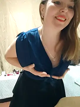 VselenaSun402 online show from April 13, 2026, 11:27 am