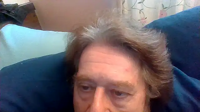 frankie7inch online show from June 27, 2026, 6:02 pm