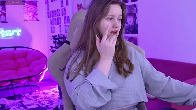 KellyPoter online show from December 21, 2025, 9:05 am