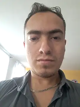 dragon1006 online show from February 10, 2025, 10:19 pm