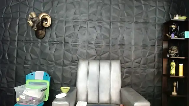 Hanna Fox 69 online show from September 12, 2025, 9:31 am