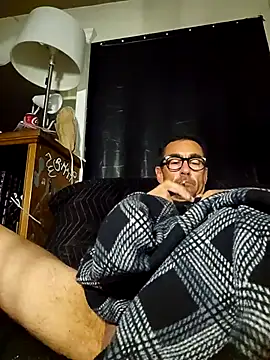 Pumpndeep online show from April 11, 2026, 7:02 am