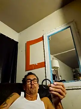 Pumpndeep online show from April 17, 2026, 7:33 am