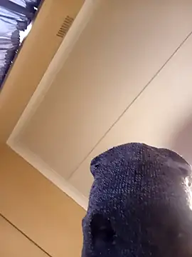 Snapshot of Nicho172 chatting on March 25, 2026, 2:12 pm Nicho172 online show from March 25, 2026, 2:12 pm