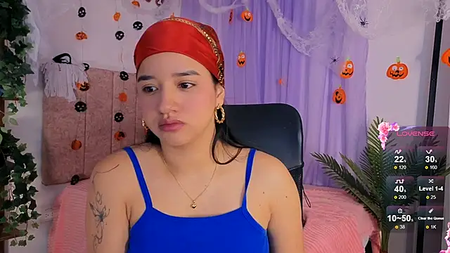 emilyrouxe online show from October 29, 2025, 2:30 pm