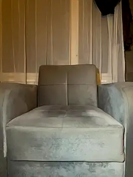 Snapshot of Haariglang chatting on November 4, 2025, 5:28 am Haariglang online show from November 4, 2025, 5:28 am