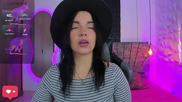 tatiana sc online show from September 13, 2025, 12:27 pm