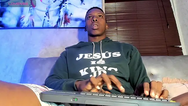 Snapshot of JD_THEBABY chatting on February 28, 2025, 12:31 pm JD THEBABY online show from February 28, 2025, 12:31 pm