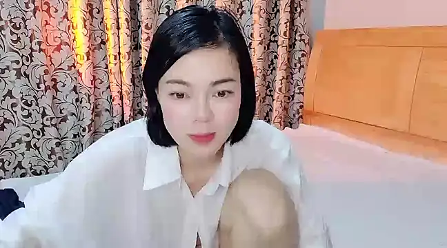 Linda-LL online show from February 17, 2025, 2:59 pm