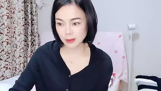 Linda-LL online show from March 15, 2025, 7:20 am