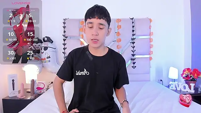 Thayler jones online show from October 21, 2025, 11:22 am