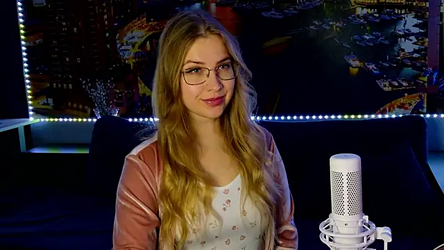 pusyavykusya online show from February 14, 2025, 8:26 pm