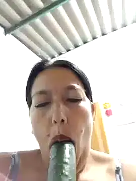 Natasha olg online show from December 30, 2024, 9:19 pm