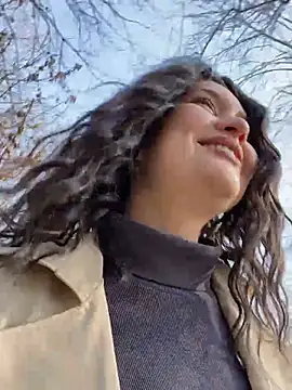 KikiWatson online show from February 13, 2025, 8:59 am