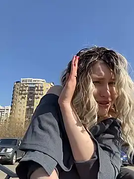 KikiWatson online show from March 8, 2025, 11:16 am