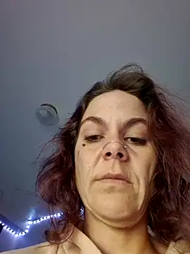 thatonespicychick online show from January 5, 2025, 7:49 pm