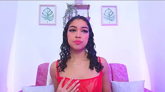 Sara Jhonson online show from December 1, 2024, 10:53 pm