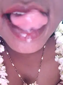 sana14 online show from March 18, 2025, 2:48 pm