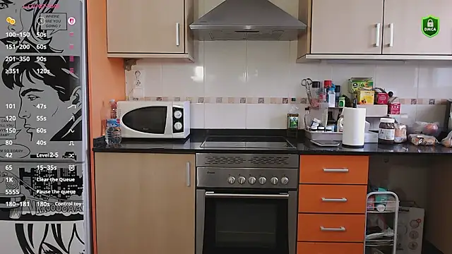 JennyCoquine online show from February 1, 2026, 9:52 am