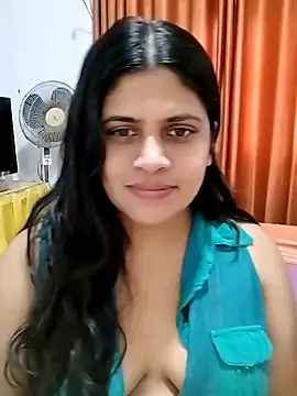 chanu174174 online show from June 6, 2026, 4:39 am