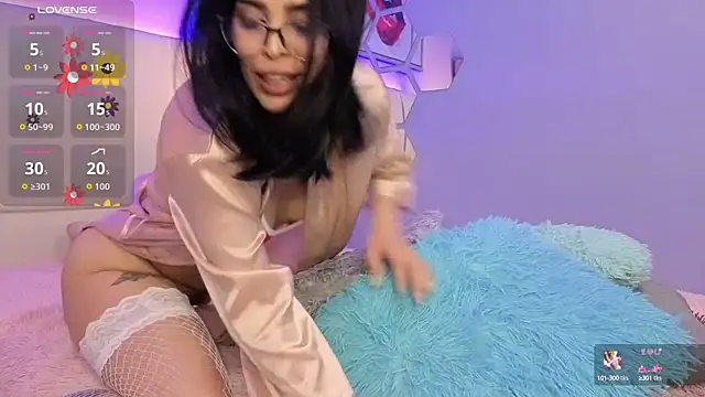 Snapshot of AlessiaVal_ chatting on September 27, 2025, 2:55 pm AlessiaVal online show from September 27, 2025, 2:55 pm