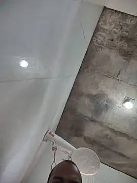 yuribreak online show from December 16, 2025, 11:37 am