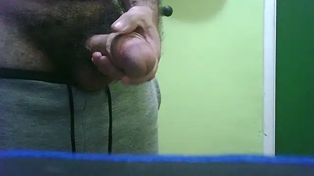 Snapshot of loganwolverine02 chatting on January 29, 2025, 8:56 pm loganwolverine02 online show from January 29, 2025, 8:56 pm