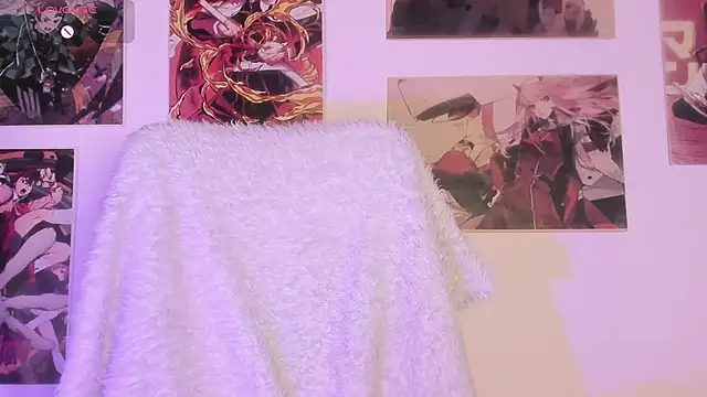 Luna-Chann online show from February 17, 2026, 8:48 pm