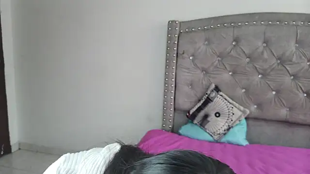 Snapshot of Nesuko_kamado_ chatting on September 17, 2025, 3:57 pm Nesuko kamado online show from September 17, 2025, 3:57 pm