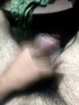 hunter boy online show from September 19, 2025, 5:35 pm