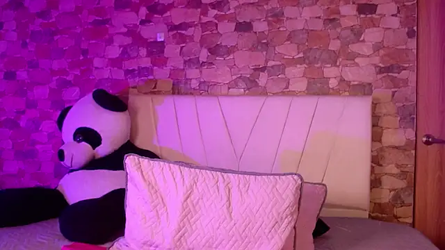 julz 03 online show from March 14, 2026, 6:30 am