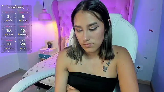  Sophie  miller online show from February 9, 2026, 7:40 pm