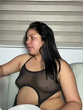 Snapshot of Elaa_euphoria chatting on December 27, 2024, 12:50 am Elaa euphoria online show from December 27, 2024, 12:50 am