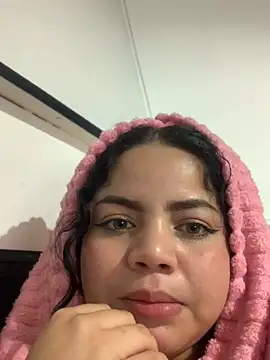 Snapshot of Elaa_euphoria chatting on January 15, 2025, 8:09 am Elaa euphoria online show from January 15, 2025, 8:09 am