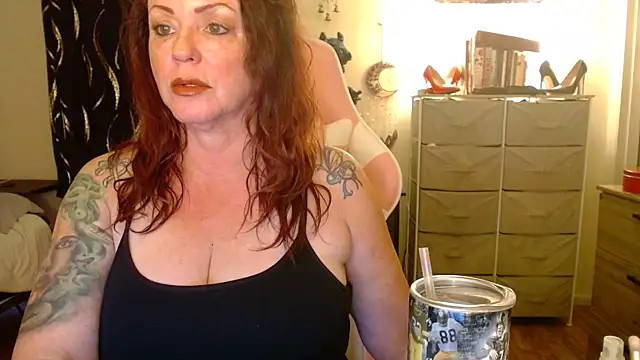 Snapshot of Nikkimastersgirl1091 chatting on March 16, 2026, 2:54 pm Nikkimastersgirl1091 online show from March 16, 2026, 2:54 pm