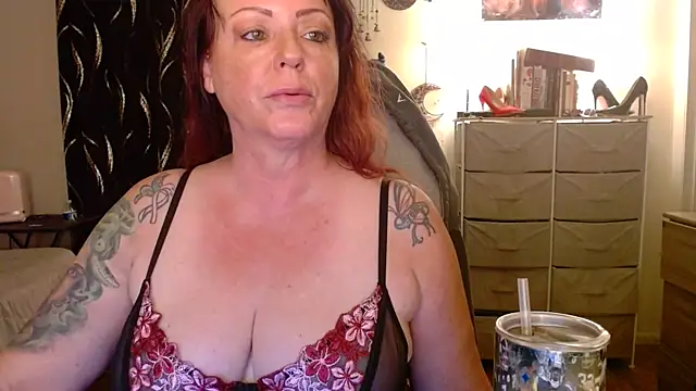 Snapshot of Nikkimastersgirl1091 chatting on April 29, 2026, 7:45 am Nikkimastersgirl1091 online show from April 29, 2026, 7:45 am