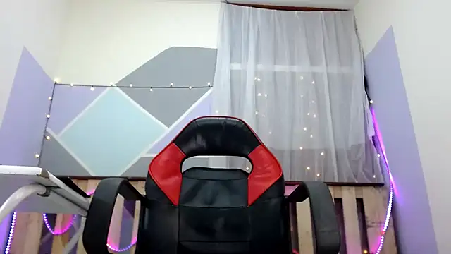 Snapshot of Michellcockxxx chatting on January 31, 2025, 6:35 am Michellcockxxx online show from January 31, 2025, 6:35 am