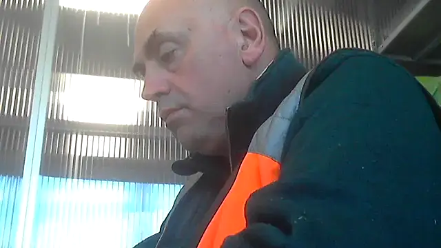 Snapshot of pantomax chatting on October 9, 2025, 8:01 am pantomax online show from October 9, 2025, 8:01 am