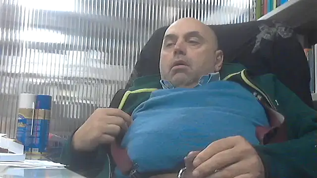 Snapshot of pantomax chatting on November 12, 2025, 12:22 am pantomax online show from November 12, 2025, 12:22 am