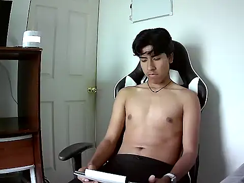 alexxx TI online show from April 14, 2026, 6:25 pm