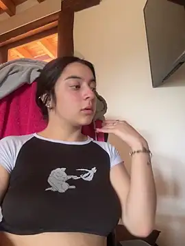 Snapshot of Cassie-millers chatting on January 2, 2025, 2:46 pm Cassie-millers online show from January 2, 2025, 2:46 pm