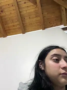 Snapshot of Cassie-millers chatting on January 7, 2025, 11:24 pm Cassie-millers online show from January 7, 2025, 11:24 pm