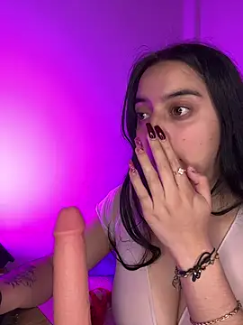 Snapshot of Cassie-millers chatting on February 20, 2025, 7:41 pm Cassie-millers online show from February 20, 2025, 7:41 pm