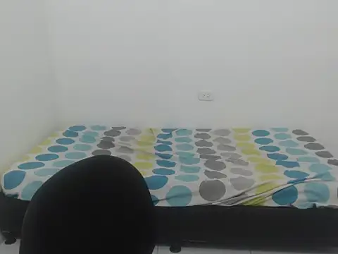 estefania224 online show from March 2, 2026, 11:11 pm