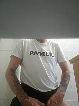 Snapshot of kristof_keyser chatting on July 4, 2026, 11:16 am kristof keyser online show from July 4, 2026, 11:16 am