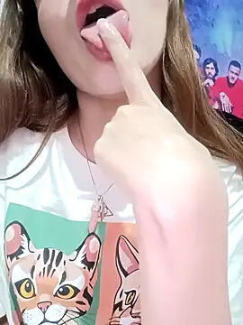 Lucyy-hess online show from December 31, 2024, 11:49 pm