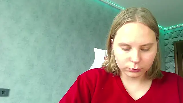 Thalia  Star online show from February 7, 2025, 7:40 am