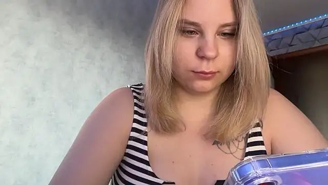 Thalia  Star online show from February 4, 2026, 9:04 am